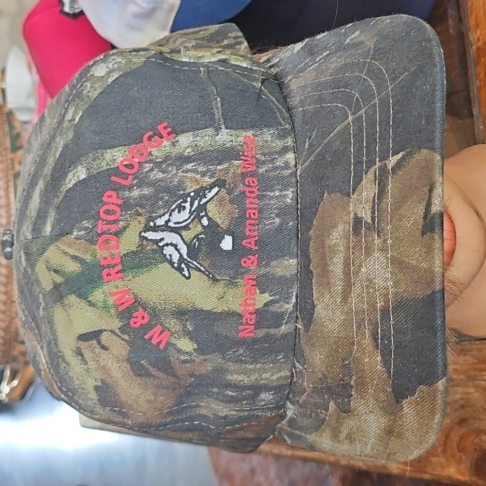 Vintage Camoflage Camo Dove Hunting  Trucker Hat W&W REDTOP LODGE Cap
